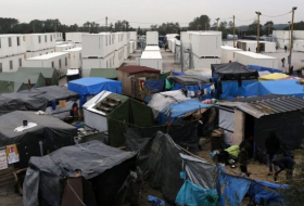 Children in Calais Jungle  to arrive in UK `in days`